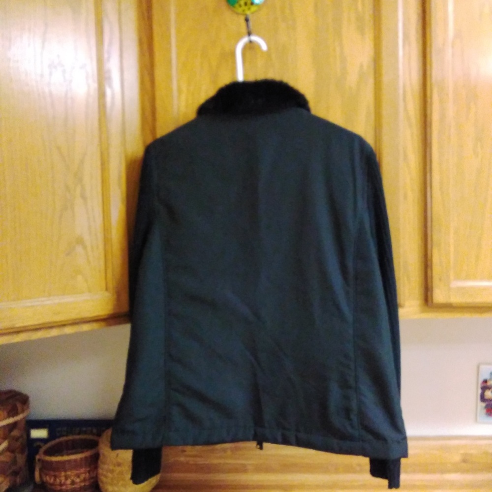 Light weight jacket - Picture 2 of 2